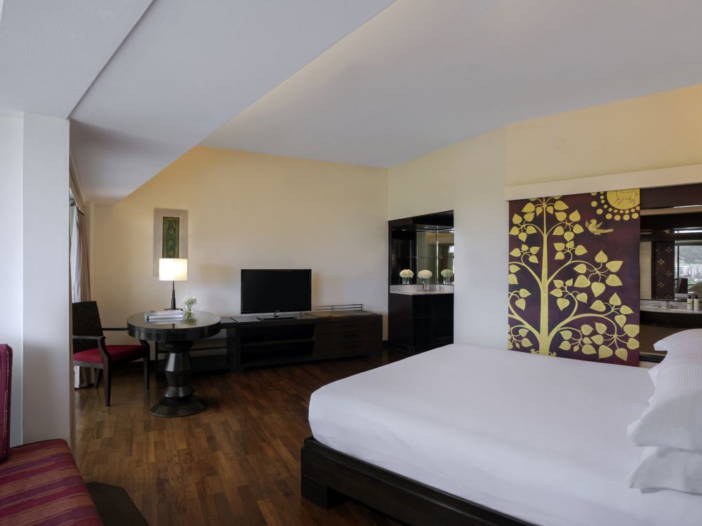 Junior Suite GV/SV, Pullman Phuket Karon Beach Resort (ex. Pullman Phuket Arcadia Karon Beach Resort) 5*