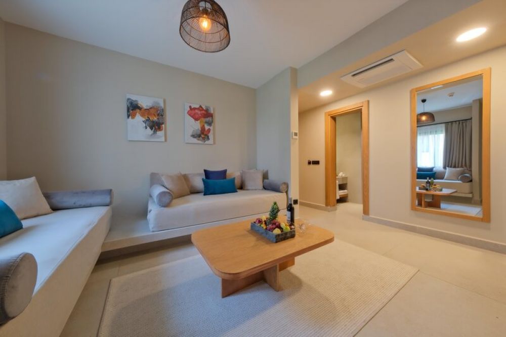 Grand Deluxe Family Room, Siu Collection 5*