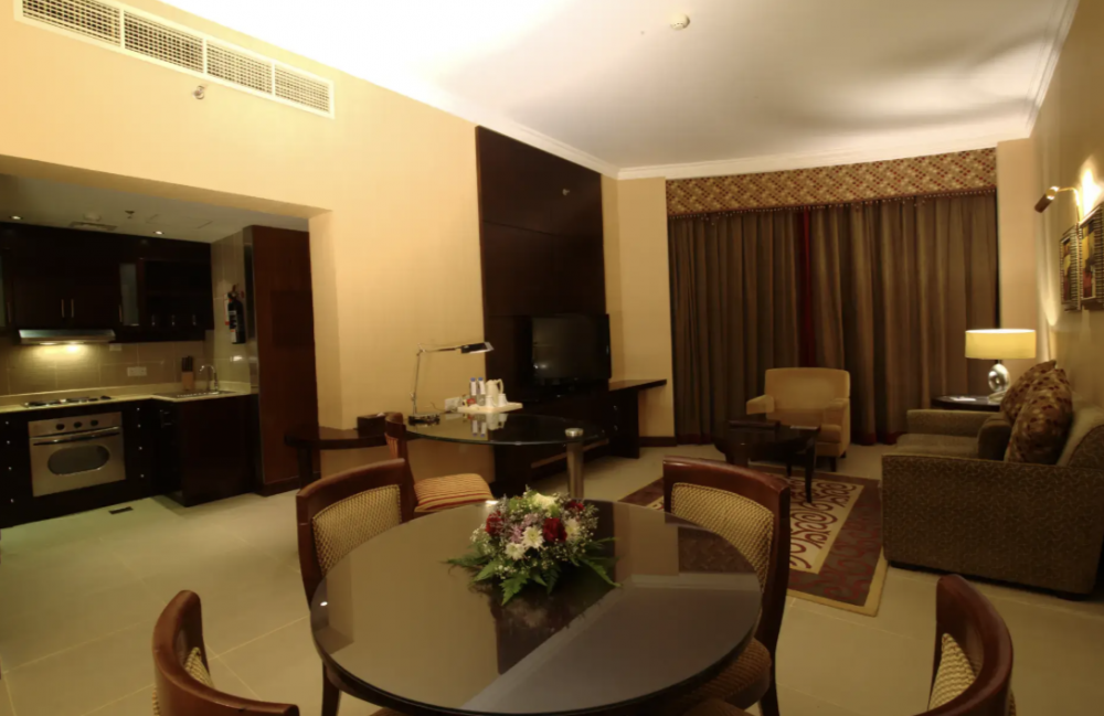 Junior Suite / 1 bedroom unit w/ kitchenette, Concorde Hotel Fujairah 5*