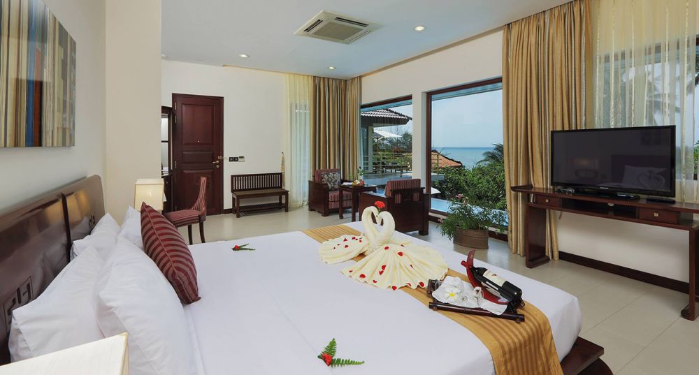 Deluxe Suite, Victoria Phan Thiet Beach Resort & Spa 4*