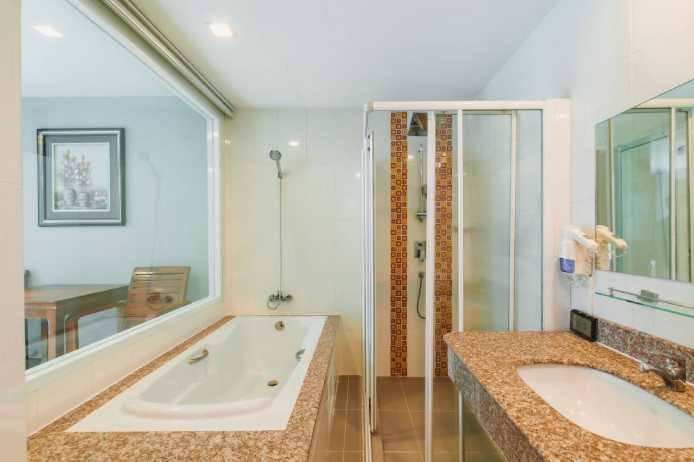 Executive Suite City View, Pool View, Elite Suites Hotel Patong (ex. Bauman Residence) 4*