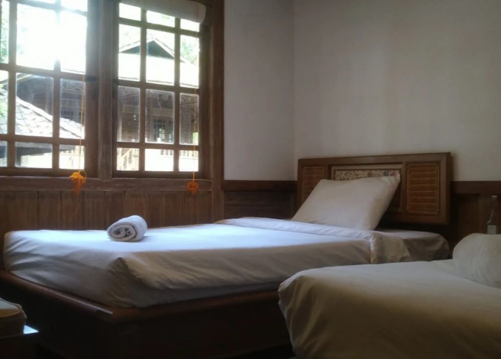 Baluran - 2 Bedrooms House Camp, Menjangan Ecolodge 3*