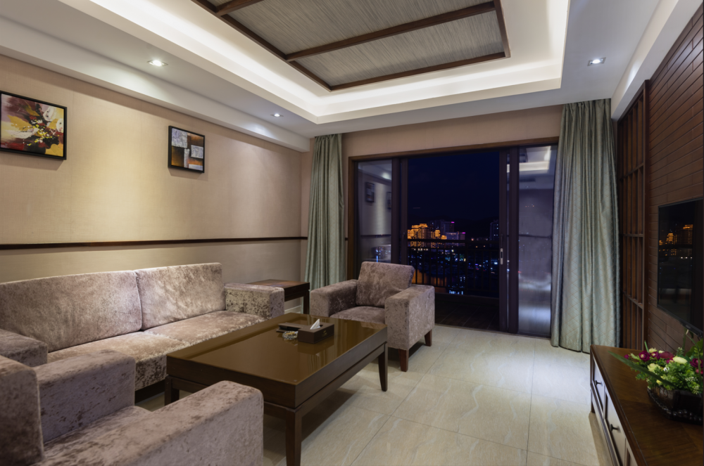 Deluxe two-bedroom suite with sea view, Grand Metropark Bay Hotel Sanya 5*