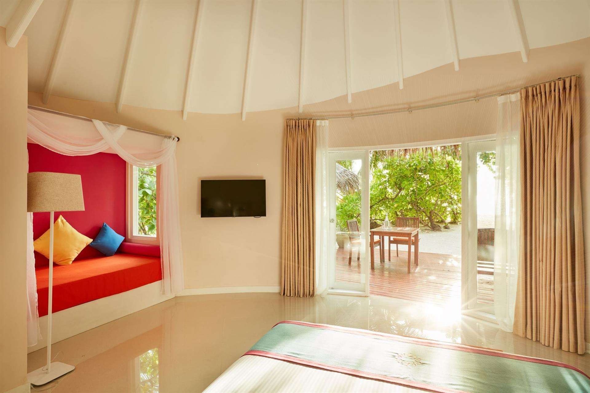 Deluxe Beach Villa, Sun Siyam Vilu Reef (ex. Sun Aqua Vilu Reef) 5*