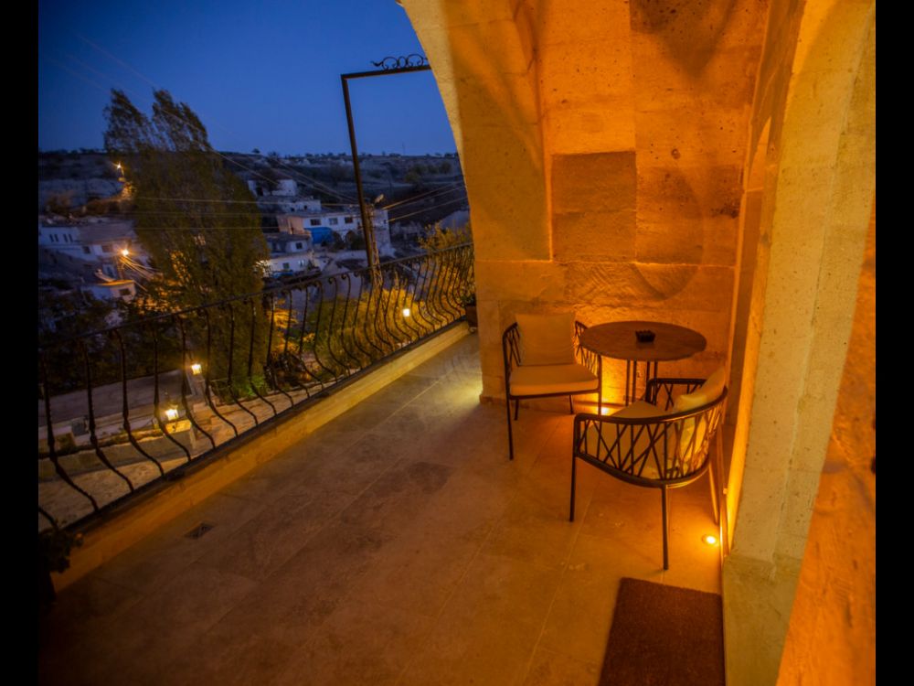 Royal Cave Suite, Nino Cave Suites (ex. Anka Cave Suites) 4+