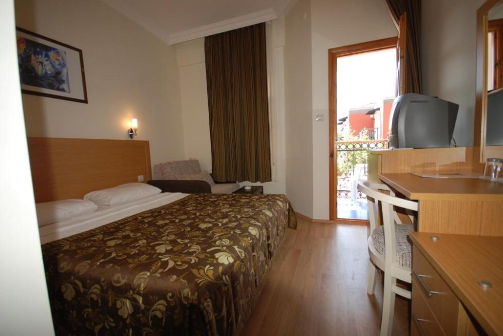 Standard Room, Perdikia Beach Hotel 3*