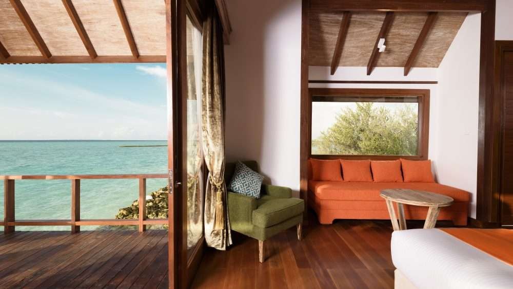 Semi Water Villa, Dhigufaru Island Resort 5*