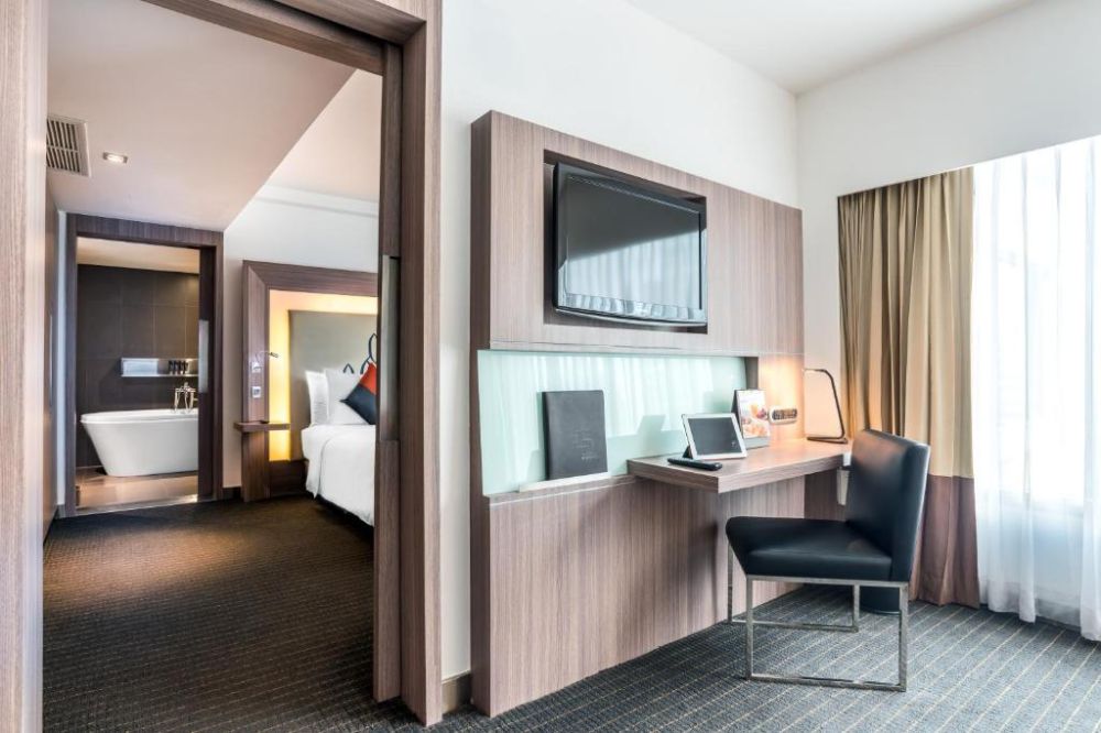 Suite, Novotel Bangkok Silom Road 4*