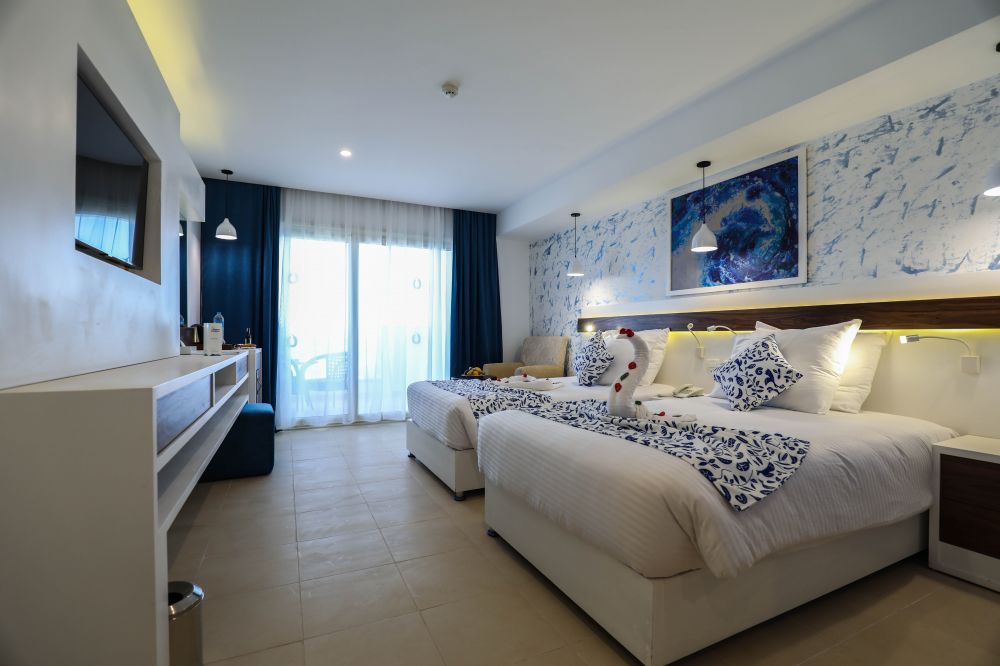 Premium Seafront, Coral Sun Beach Safaga 4*