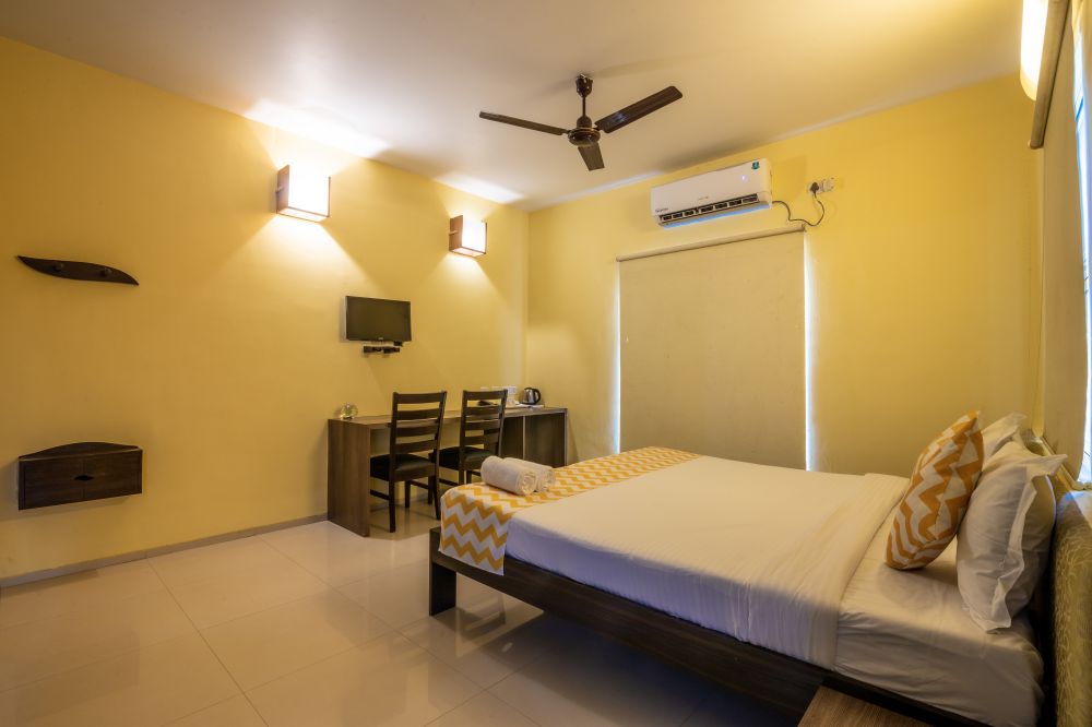 Deluxe AC, Sharanam Green Resort 3*