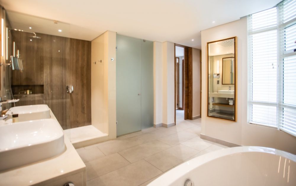 2-Bedroom Paradis Family Suite Beachfront, Paradis Beachcomber Golf Resort & Spa 5*