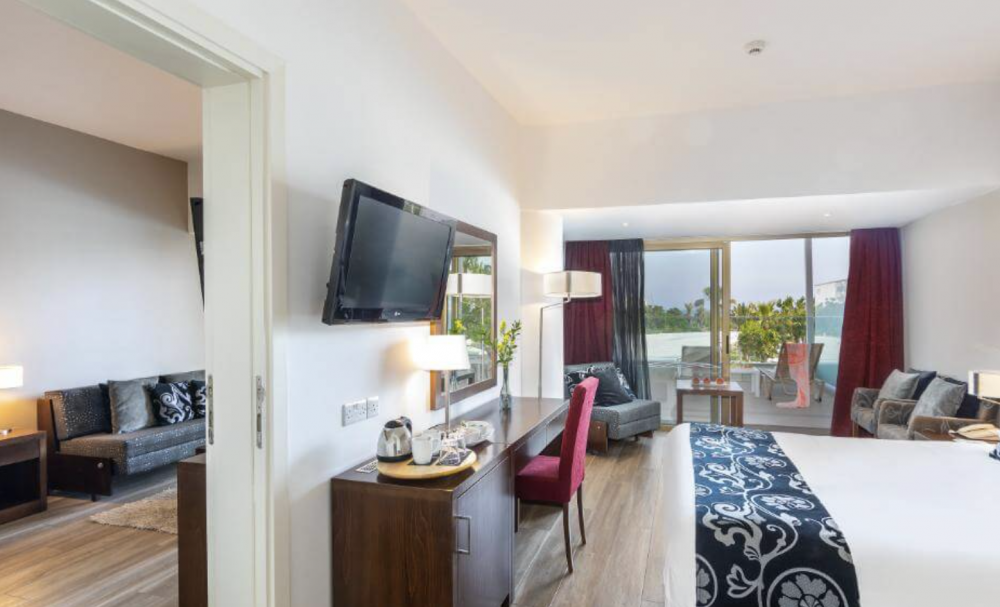 Executive Suite, Crystal Springs Beach 4*