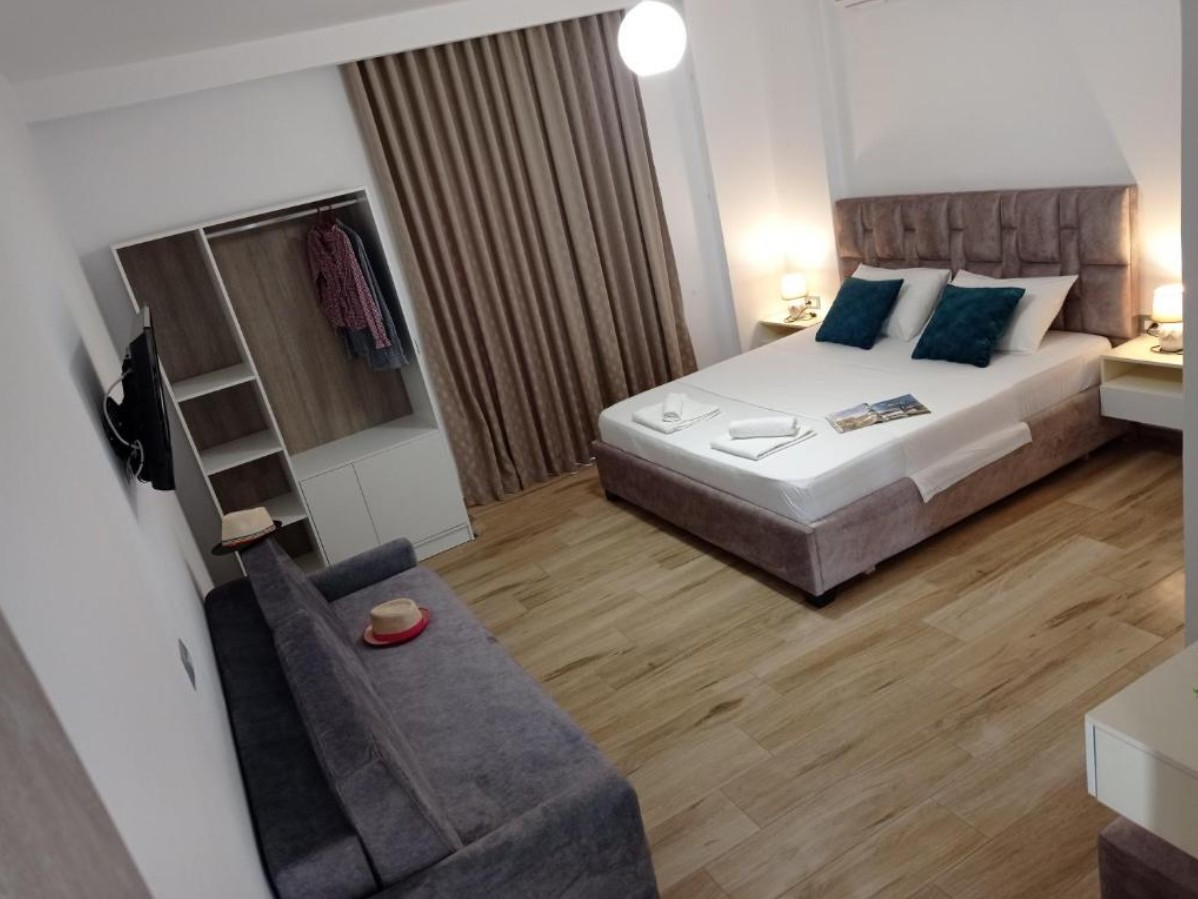 Deluxe Triple, Vila Vasiliu Ksamil 4*