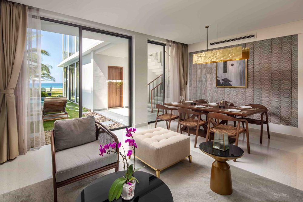 Three-Bedroom Beachfront Pool Villa, Wyndham Hoi An Royal Beach Resort & Villas 5*