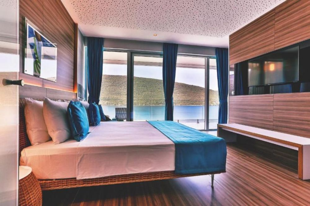 Deluxe Sea View, Carine Hotel Kumbor (ex. Iberostar Selection) 4*
