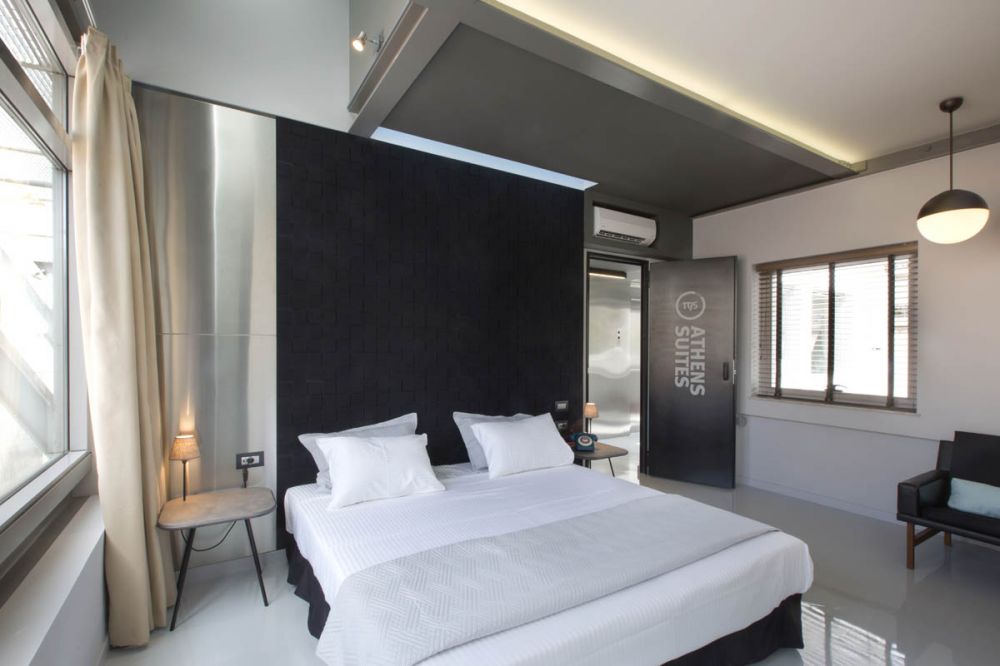 Deluxe Room, Pi Athens Suites 4*