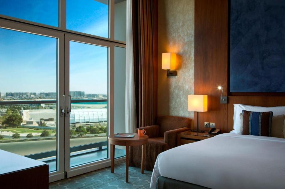 Classic Room, Yas Island Rotana 4*