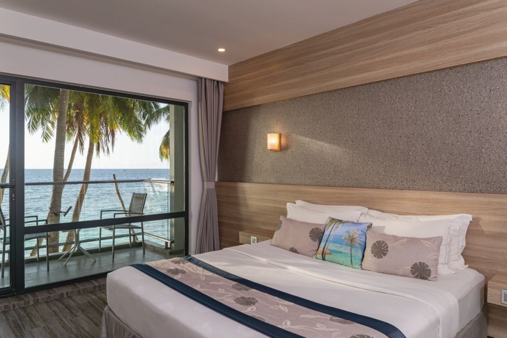 Deluxe Room SV, Kaani Grand Seaview 4*