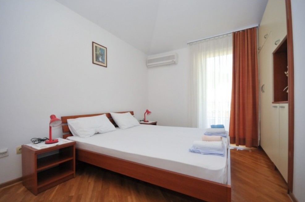 1 Bedroom Apartment 04 SV 4*, Racanovic 3*