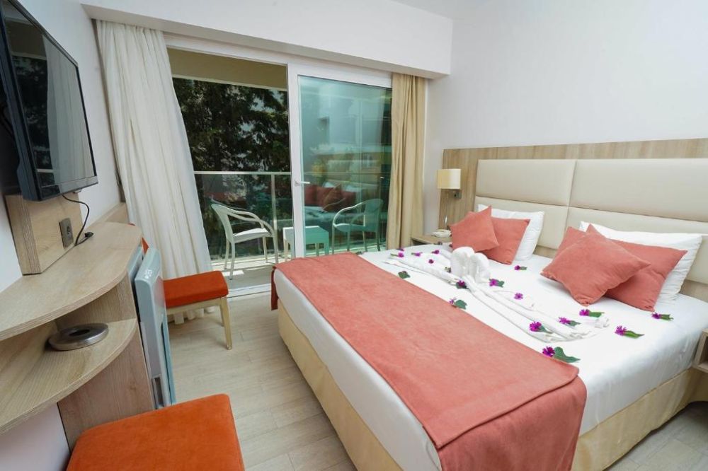 Standard Room, Begonville Beach Hotel 16+ 4*