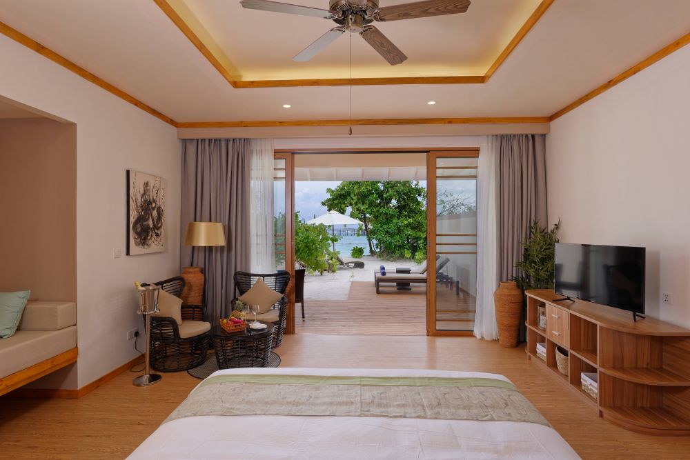 2 Bedroom Beach Villa, Brennia Kottefaru 5*