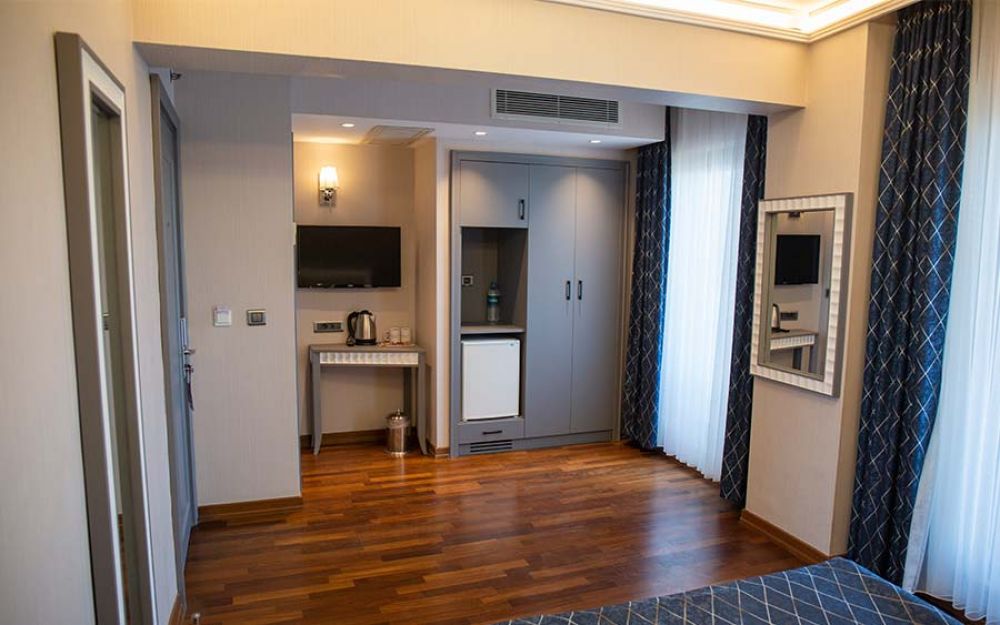 Standard, Nova Plaza Park Taksim 4*