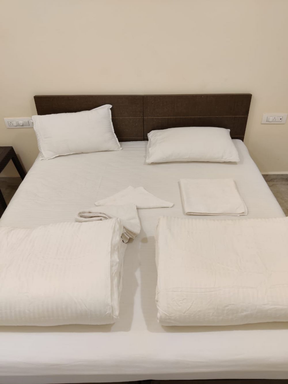 Standard AC, Mystica Beach Stays 