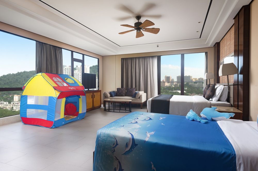 Crowne Plaza Family Room, Crowne Plaza Sanya City Center 5*
