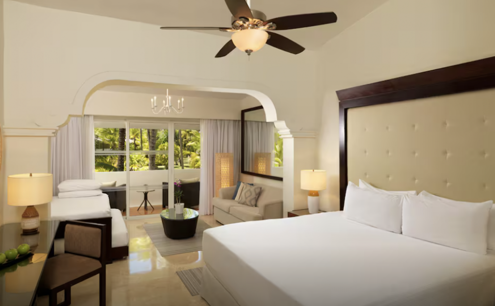 2 Bedrooms Suite Beachside, Melia Caribe Beach 5*