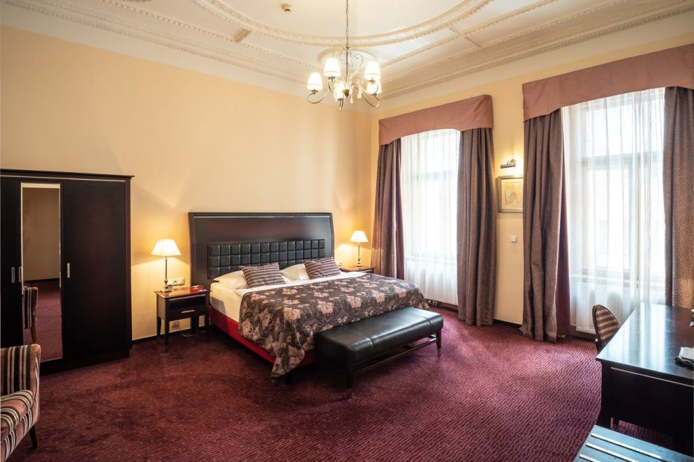 Junior Suite, Embassy Prague 4*