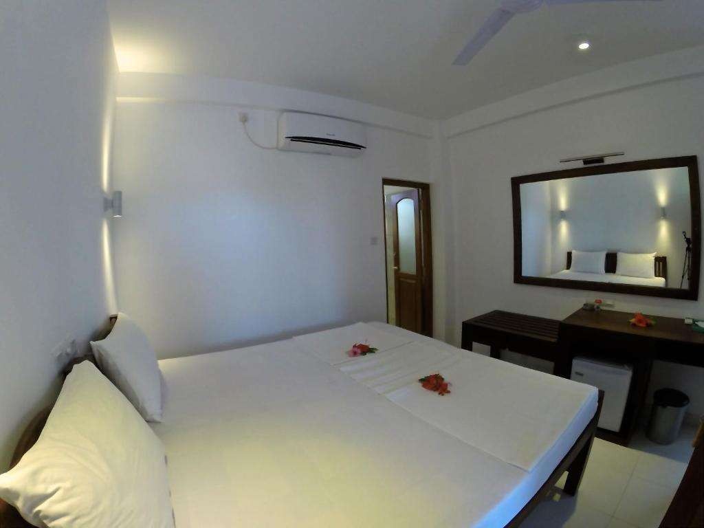 Double Room/Twin Room, Royal Beach Hotel & Restaurant 2*