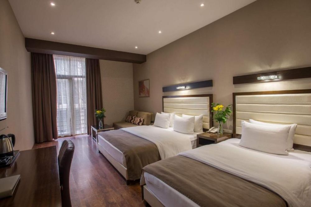 Triple Room, Orion Tbilisi 4*