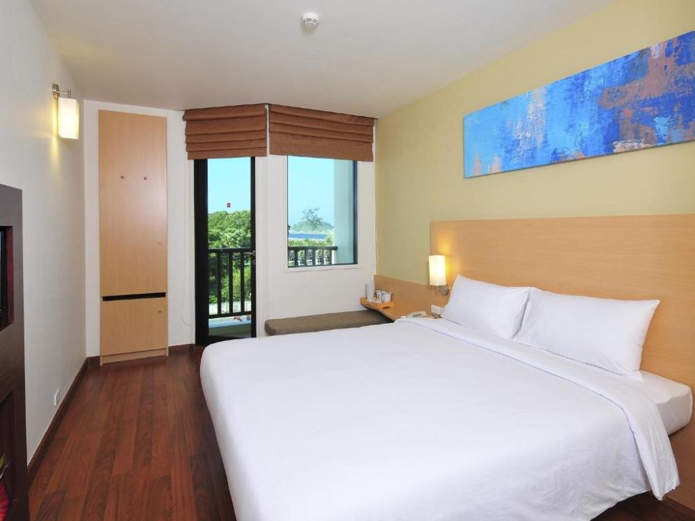 Standard, Ibis Phuket Kata 3*