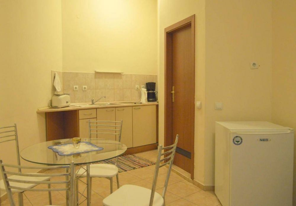 Studio/ Studio large, Flora Persay Apartments 4*