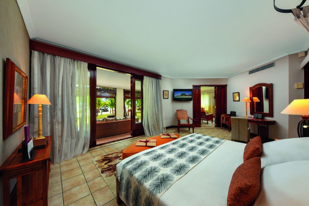 2-Bedroom Senior Family Suite Beachfront, Dinarobin Beachcomber Golf Resort & Spa 5*