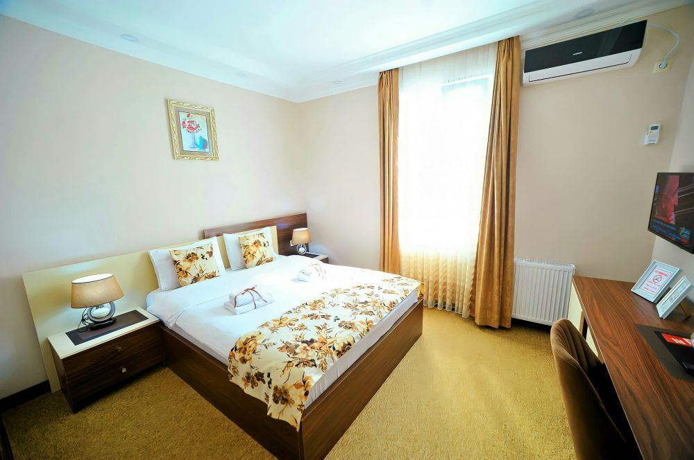 Standard DBL/TWIN, Park Hotel Batumi 3*