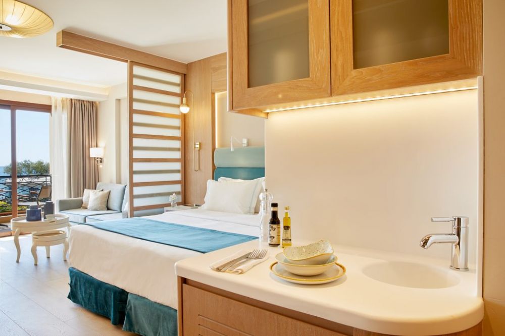 Junior Suite GV/PV/SV, Anthemus Sea Beach Hotel & Spa 5*