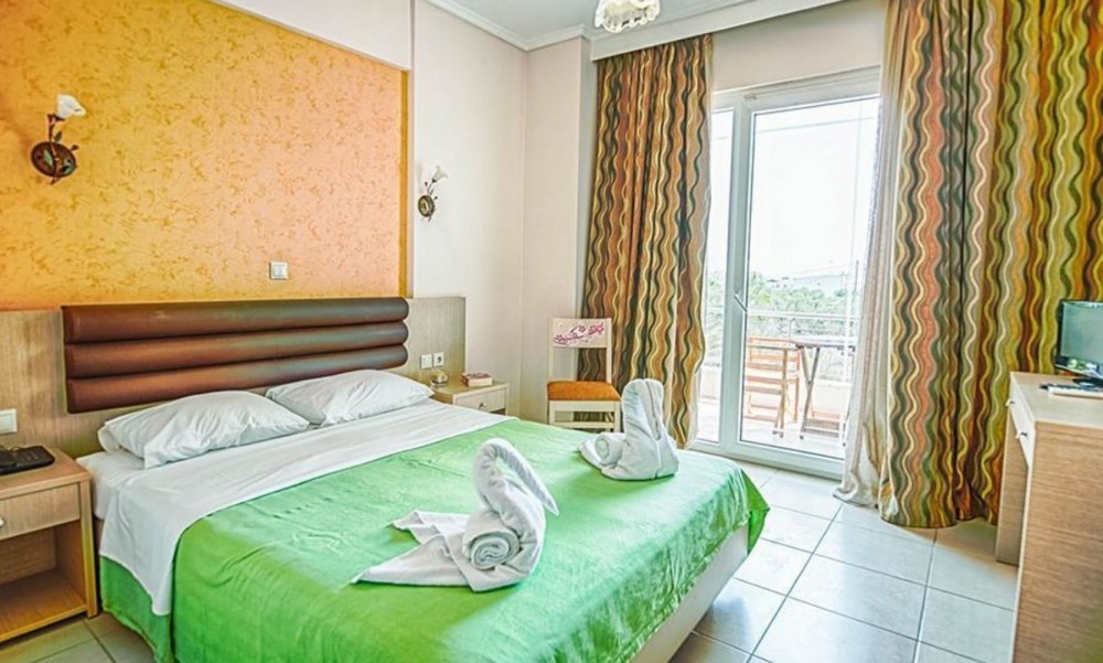 Double/ Triple Room, Heraion 2*