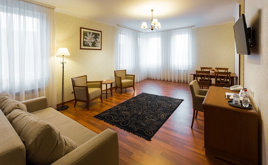 Studio Plus Apartament, Деренивская Купель 4*