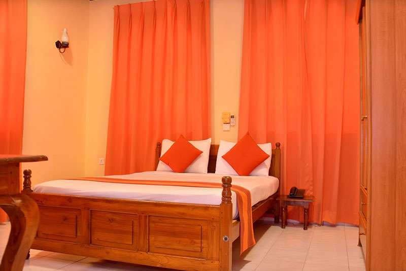 Deluxe Rooms, Paradise Holiday Village Negombo 2*