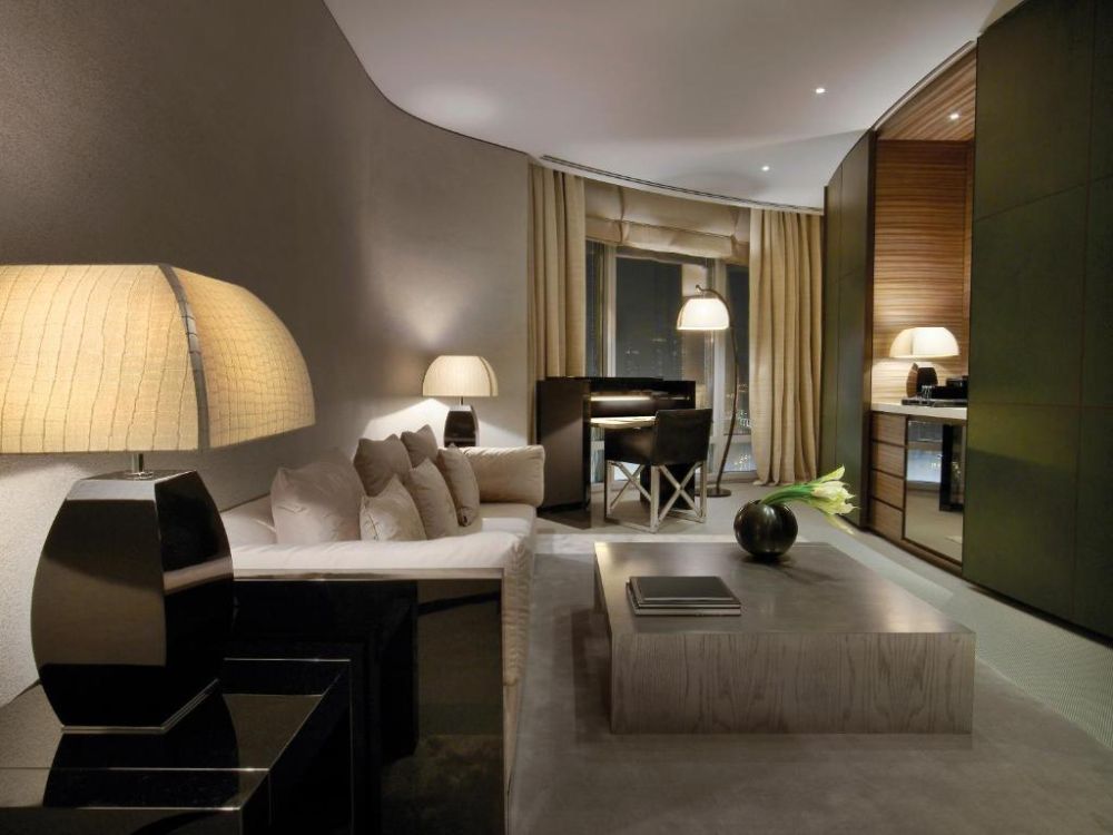 Armani Fountain Suite, Armani Hotel 5*