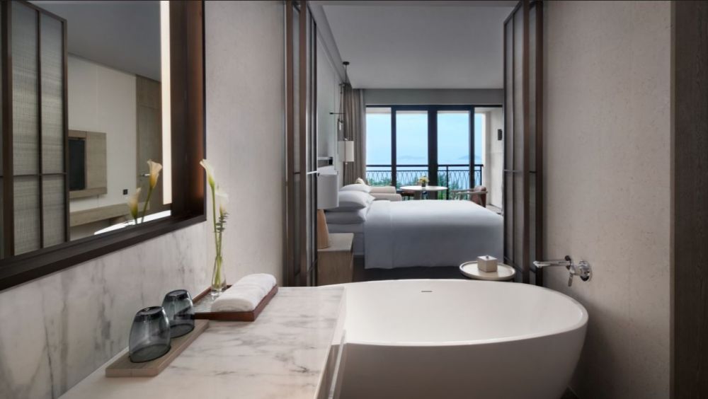 Grand Ocean View, Sanya Marriott Yalong Bay Resort & Spa 5*