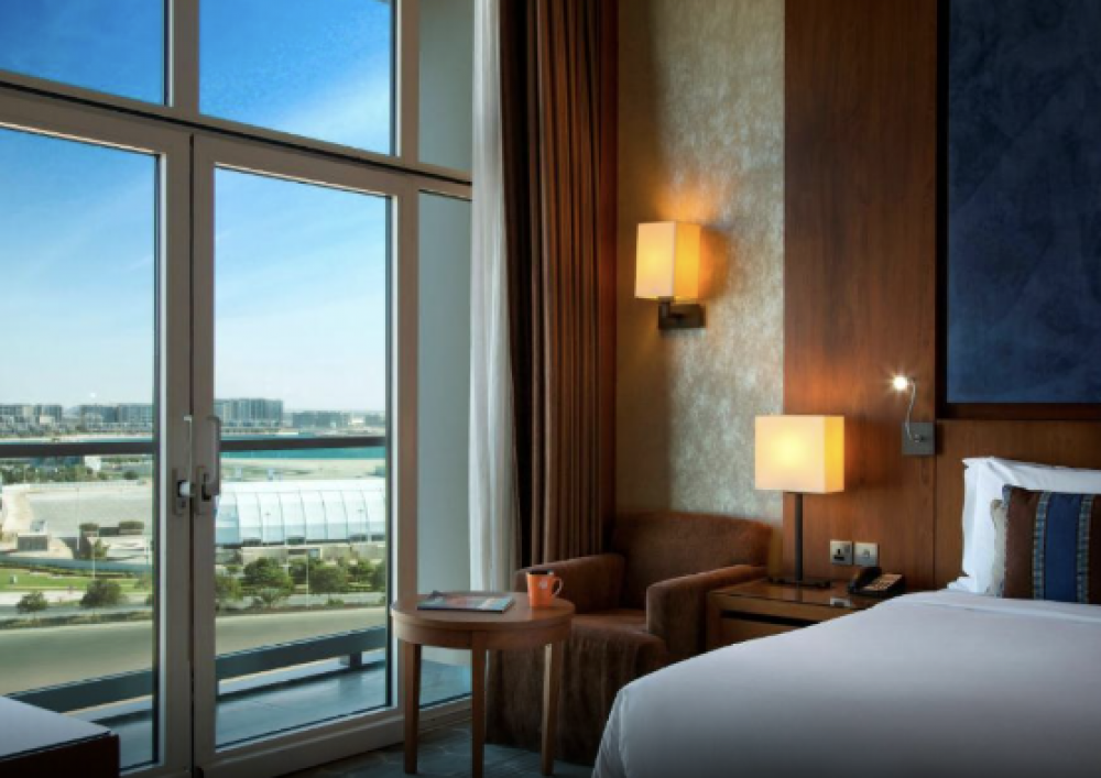 Standard Room (Classic), Yas Island Rotana 4*