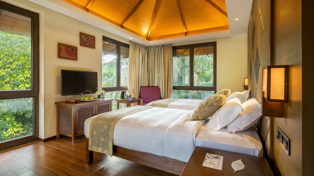 3 Bedrooms Villa, Yalong Bay Villas & Spa 5*