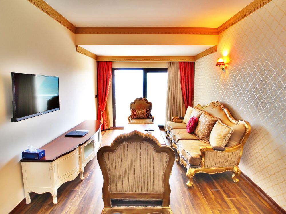 Suite, Azka Hotel 5*