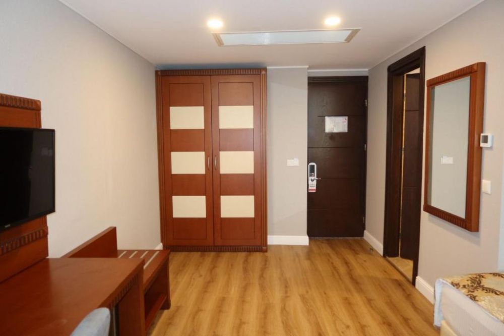 Apartment Triple, Era Palace Batumi 4*