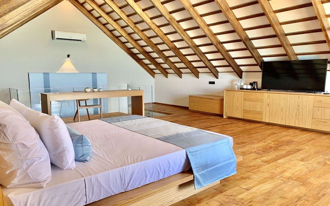 Superior Beach Lofts, Cinnamon Velifushi Maldives 5*