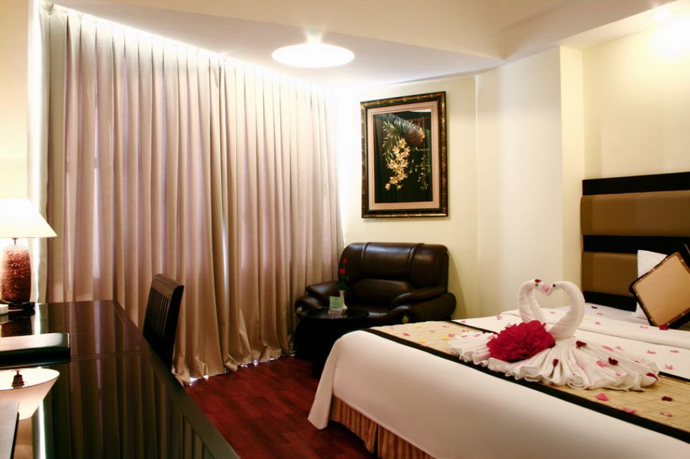 Superior/ Superior TRPL, Angella Hotel 3*