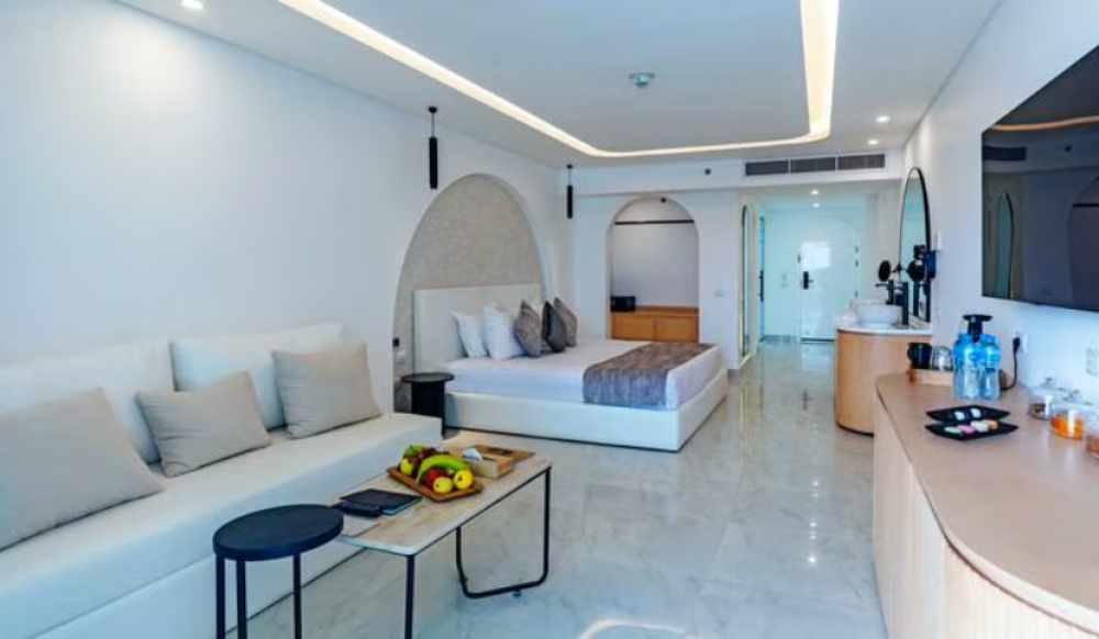 Junior Jacuzzi Suite, White Hills Resort 5*