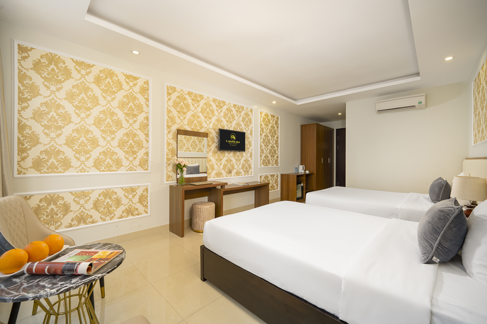 Deluxe Twin/ Triple, 7 Seven Sea Hotel Da Nang 4*